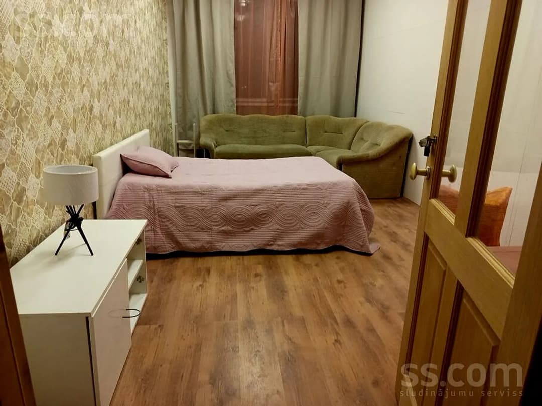 Vienistabas dzīvoklis — Viestura iela 5