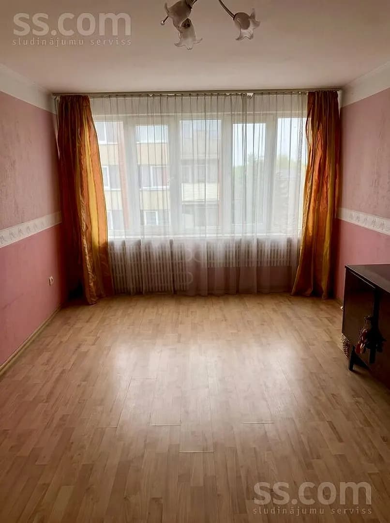 Divistabu dzīvoklis — Lāčplēša iela 29