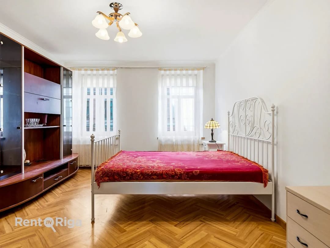 Miera 12, Centrs — bilde 2