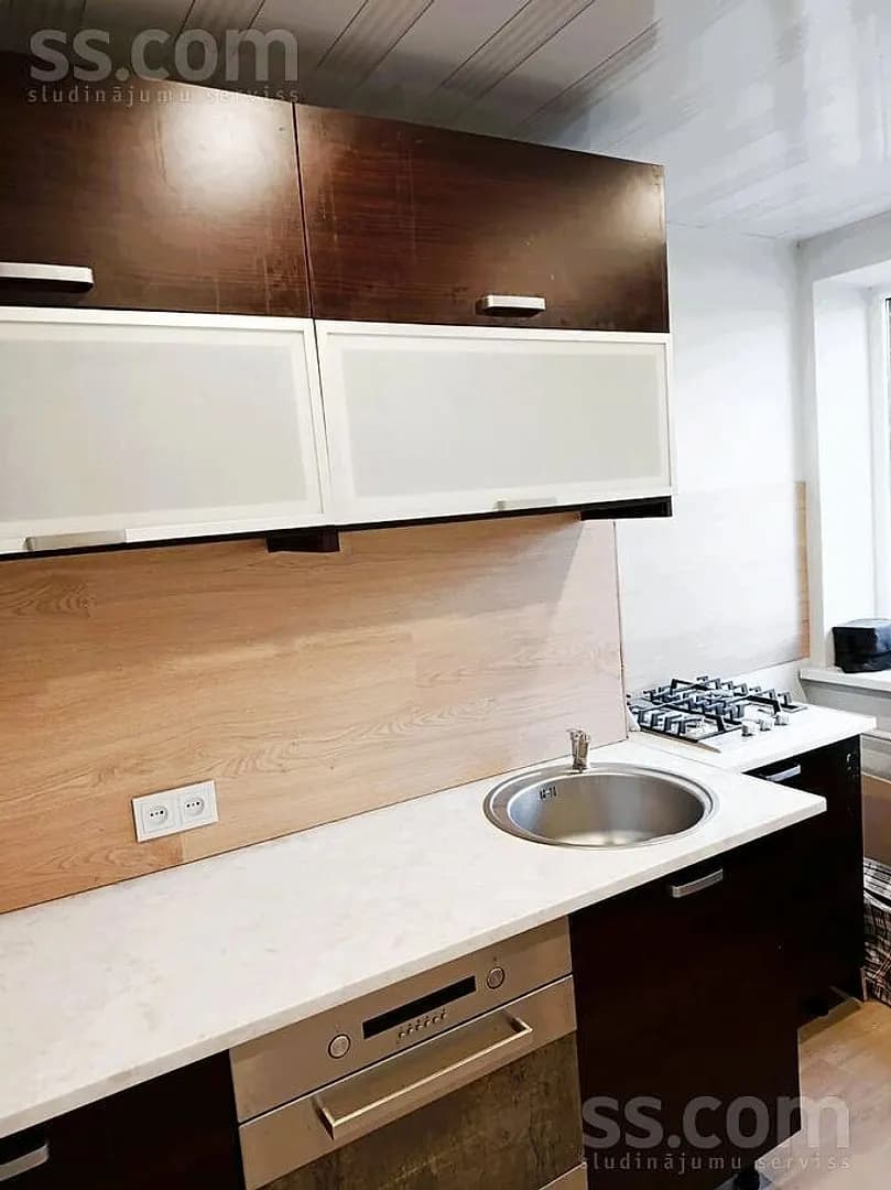 Divistabu dzīvoklis — Baltezera 10a — vēl bildes