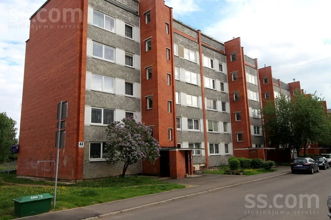 Divistabu dzīvoklis — Piekrastes 43