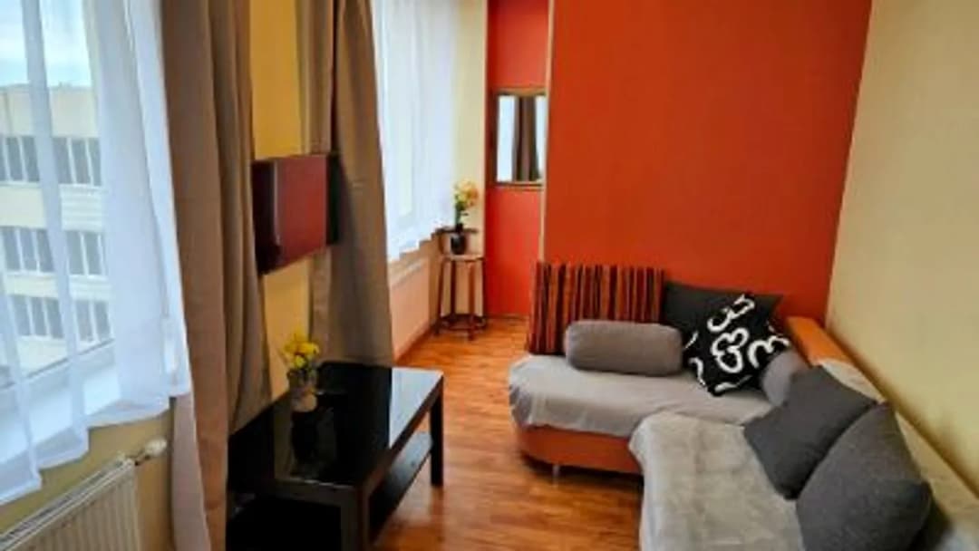 Klusā iela 20, Centrs — bilde 2