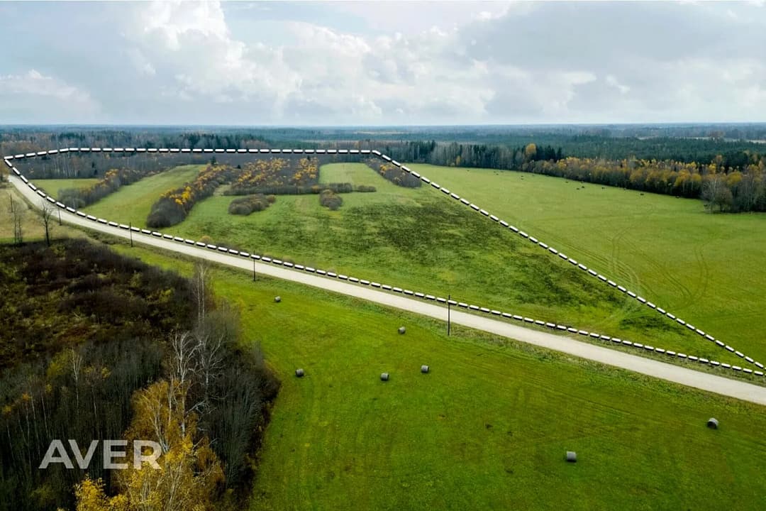 Zeme, 151800㎡ - Novadnieku pagasts, Sesile — vēl bildes