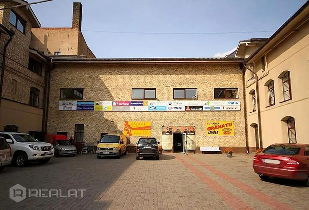 Jēzusbaznīcas iela 7A, Centrs