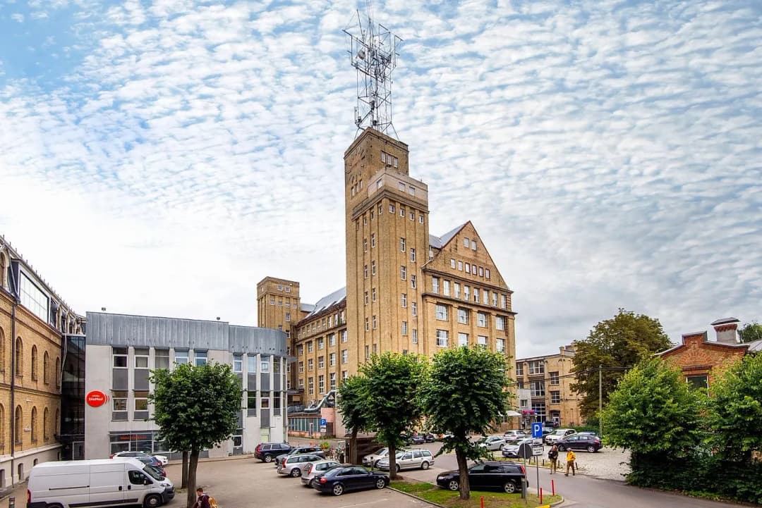 Brīvības gatve 214b, Teika — vēl bildes