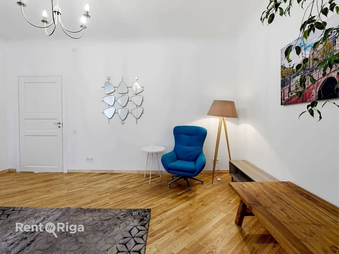 Aristida Briāna 14, Centrs — bilde 3