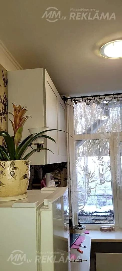 Dzīvoklis Rīgā, Sarkandaugavā, 24 м², 1 ist., 2 stāvs. — bilde 3