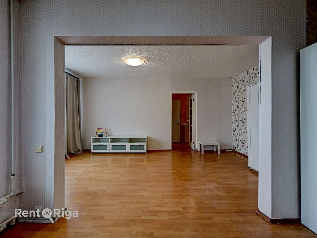 Augusta Deglava 108k2, Pļavnieki — bilde 2