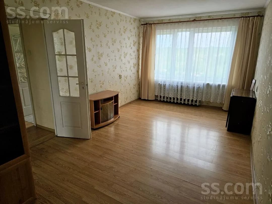 Trīsistabu dzīvoklis — Usmas 20