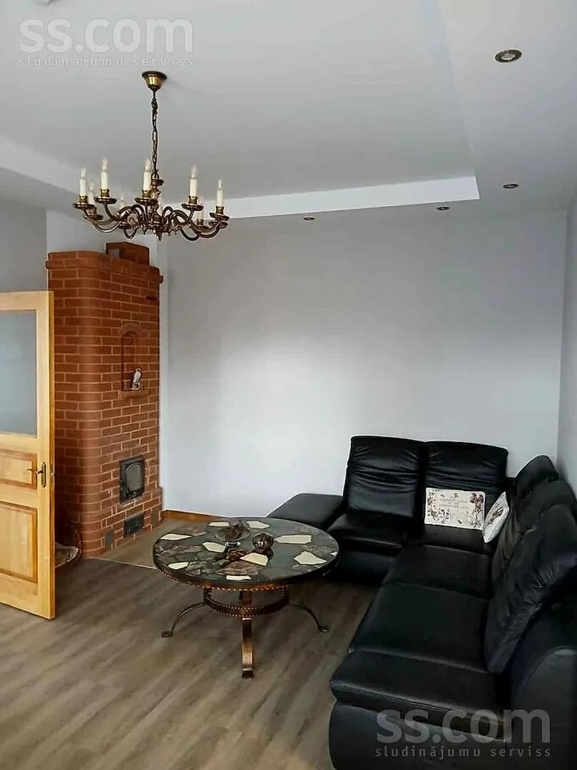 Divistabu dzīvoklis — Rīgas 32 — bilde 2
