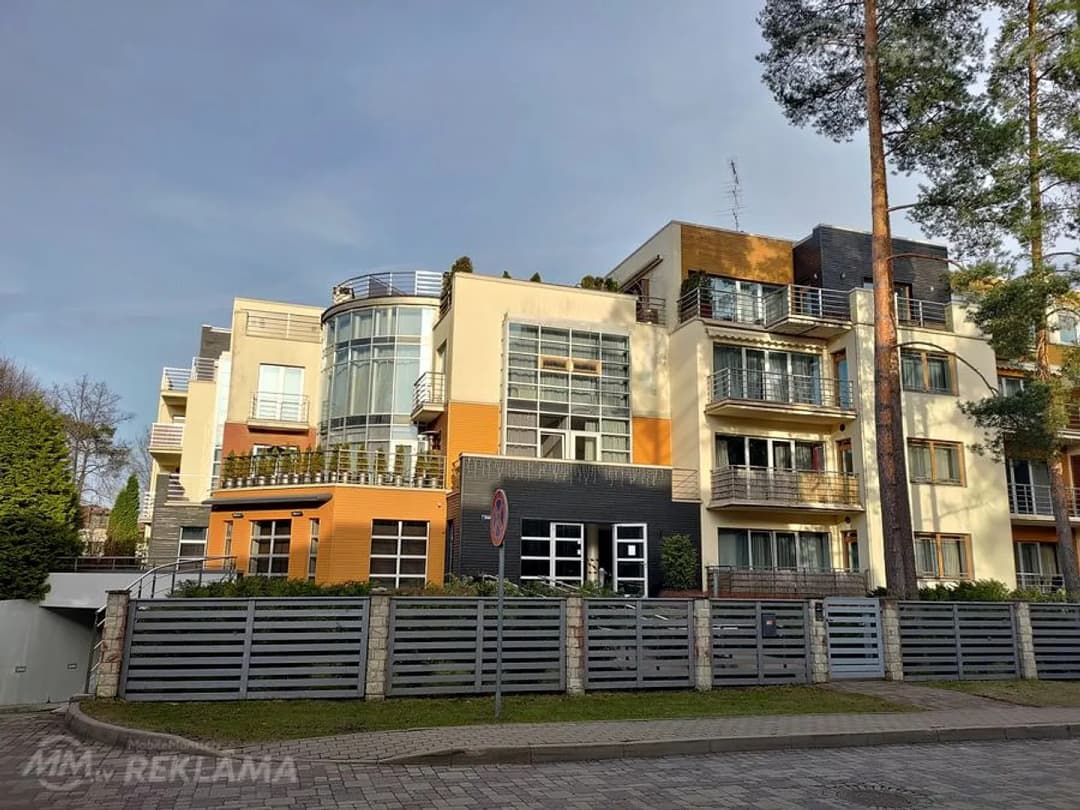Dzīvoklis Jūrmalā, Dzintaros, 284 м², 3 ist., 4 stāvs.