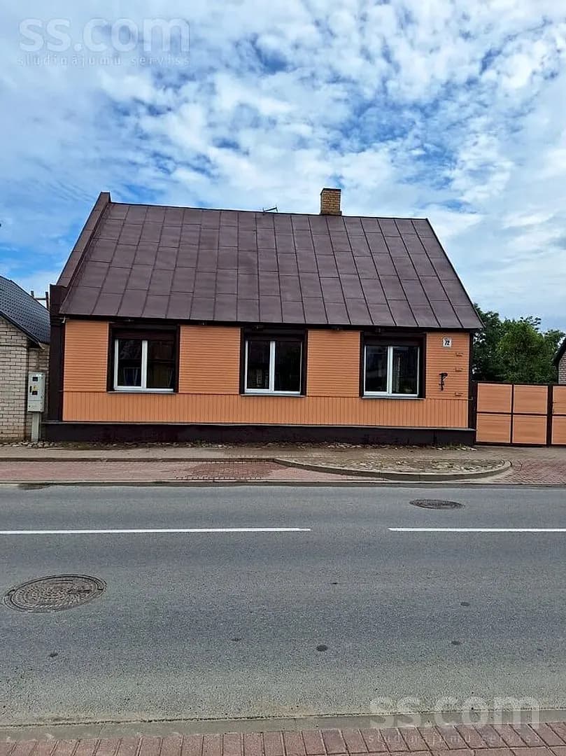 Māja — Brivibas 72