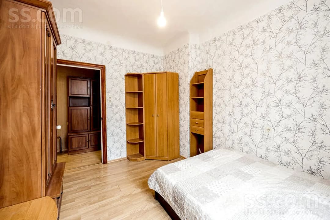 Trīsistabu dzīvoklis — Ropažu 41 — vēl bildes