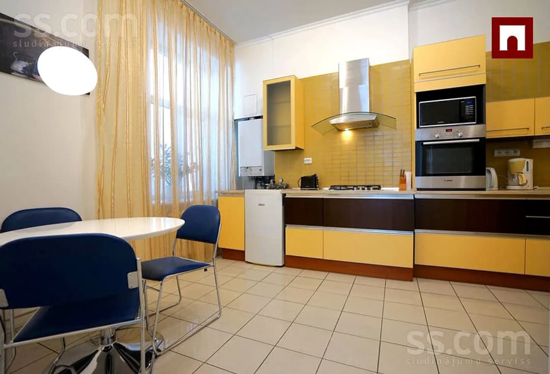 4 istabu dzīvoklis — Smilšu 12 — bilde 4