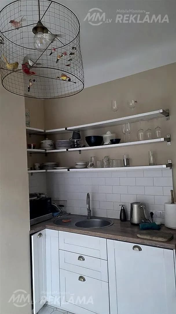 Dzīvoklis ar raksturu klusā pagalmā Rīgas centrs — vēl bildes