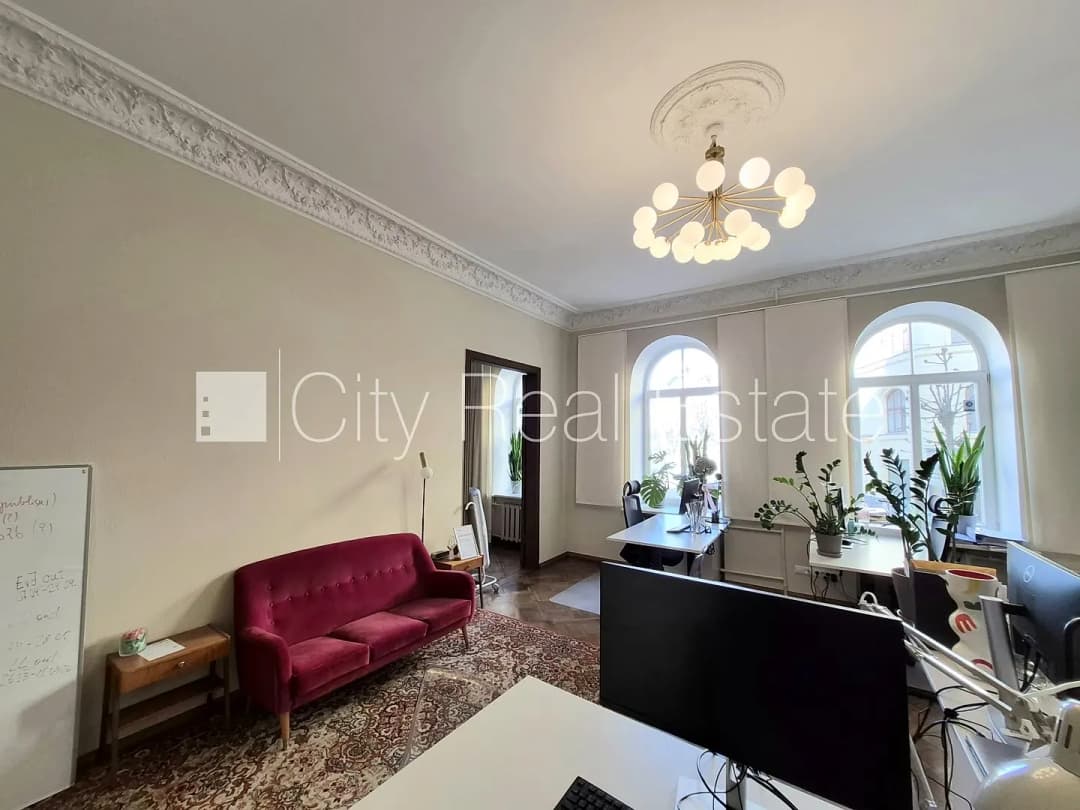 5-ist. Telpas, 117.00㎡ - Rīga, Centrs — vēl bildes