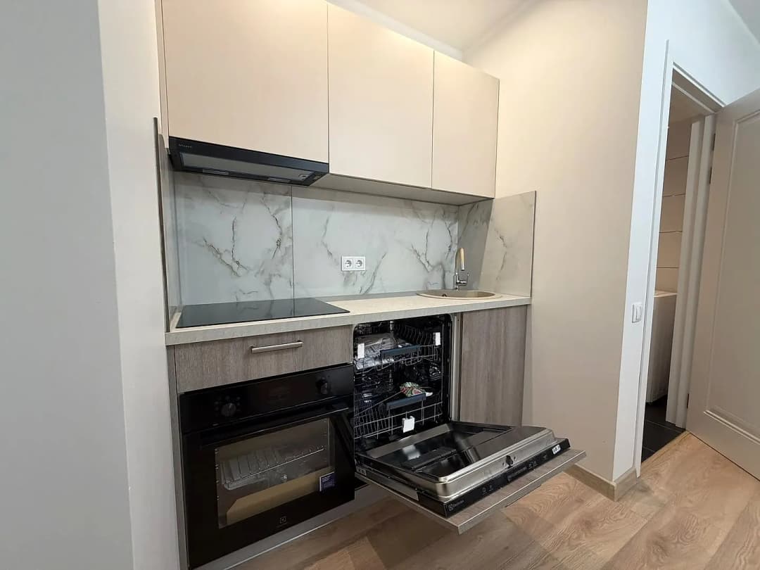 Firsa Sadovņikova 39, Centrs — vēl bildes