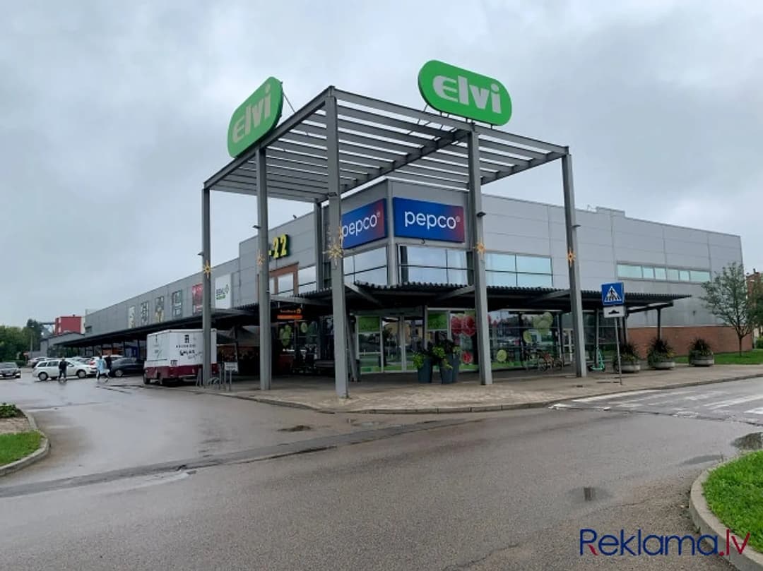 Veikala telpas Elvi tirdzniecības centrā. - Telpa izbūvēta no jauna, neviens nomnieks tur nav