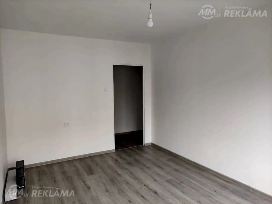 Dzīvoklis Jūrmalā, Kauguros, 50 м², 2 ist., 5 stāvs. — bilde 2
