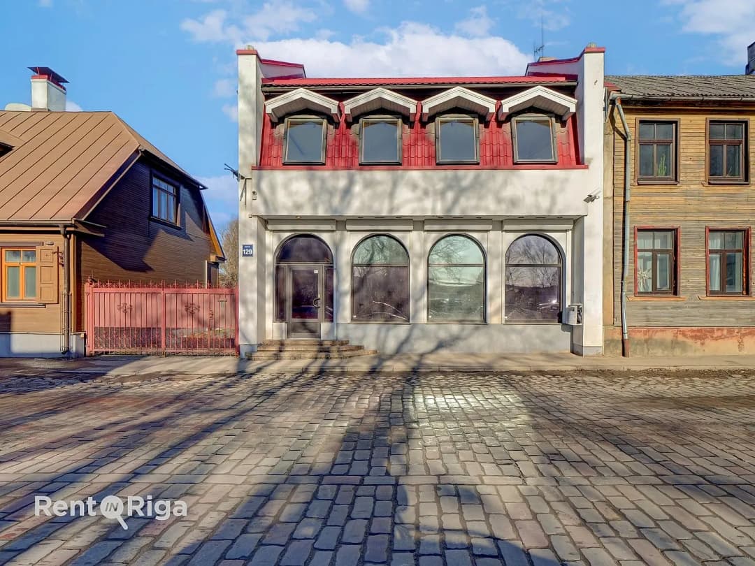 Matīsa iela 129a, Centrs