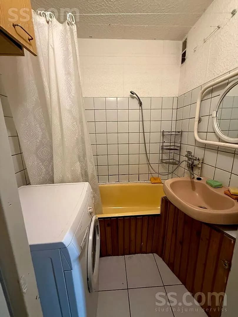 Divistabu dzīvoklis — Celtnieku iela 34/36 — vēl bildes