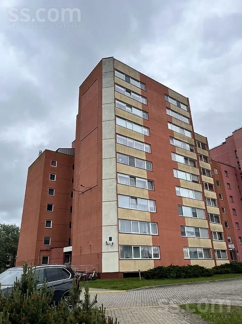 4 istabu dzīvoklis — Eduarda Tisē 83