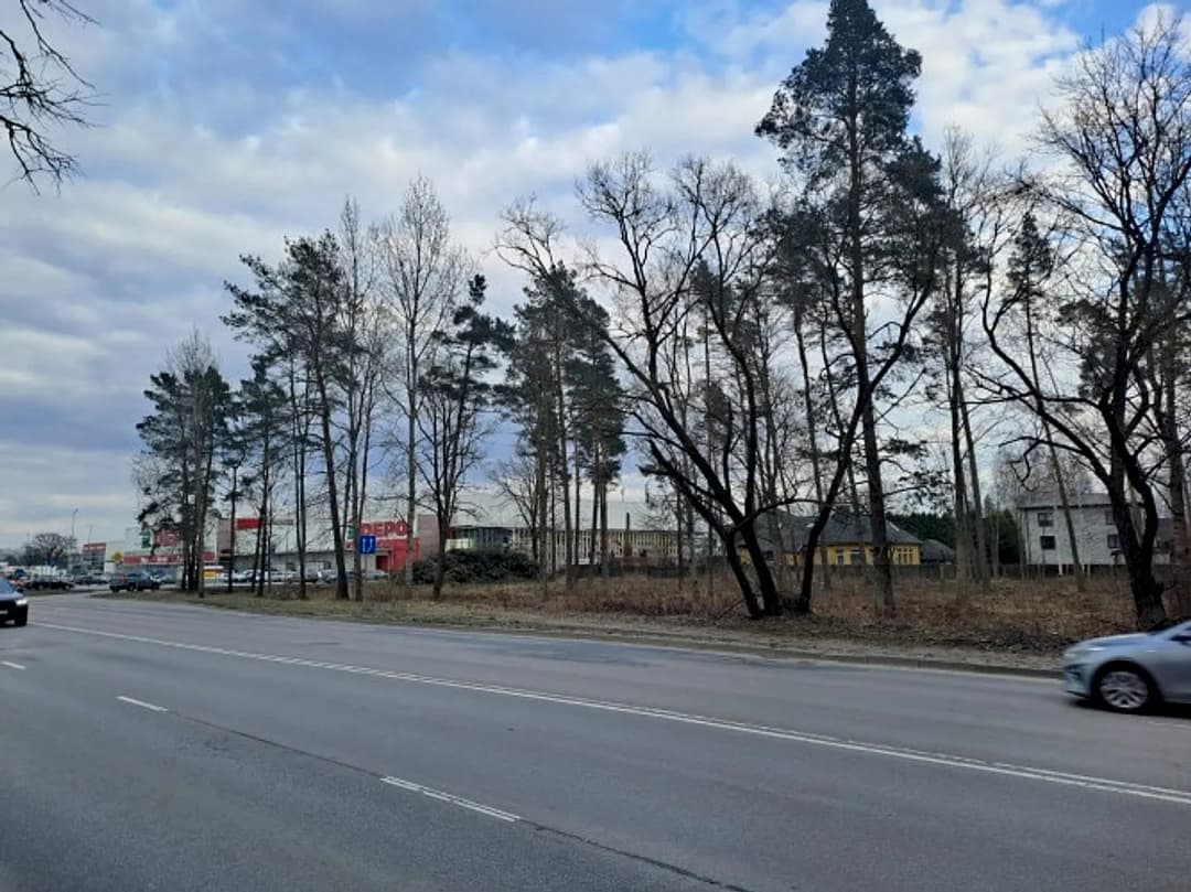 Zemes gabals — Lubānas iela