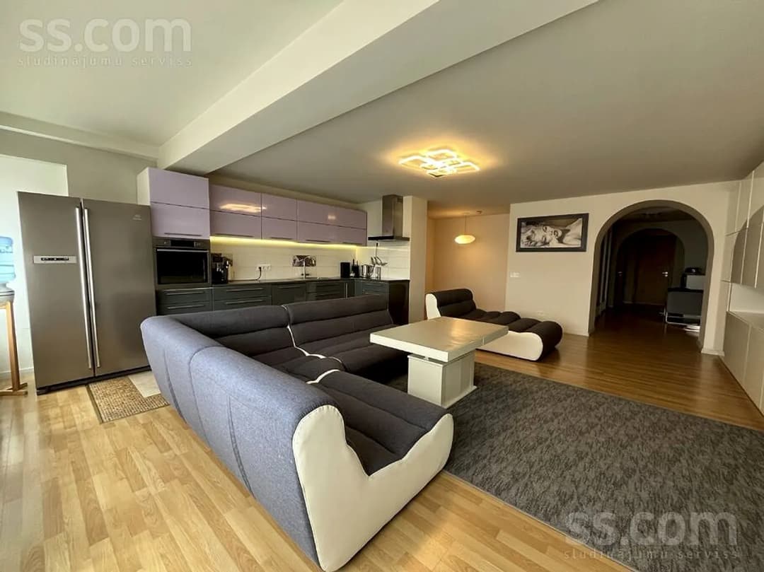 4 istabu dzīvoklis — Eduarda Tisē 83 — bilde 2