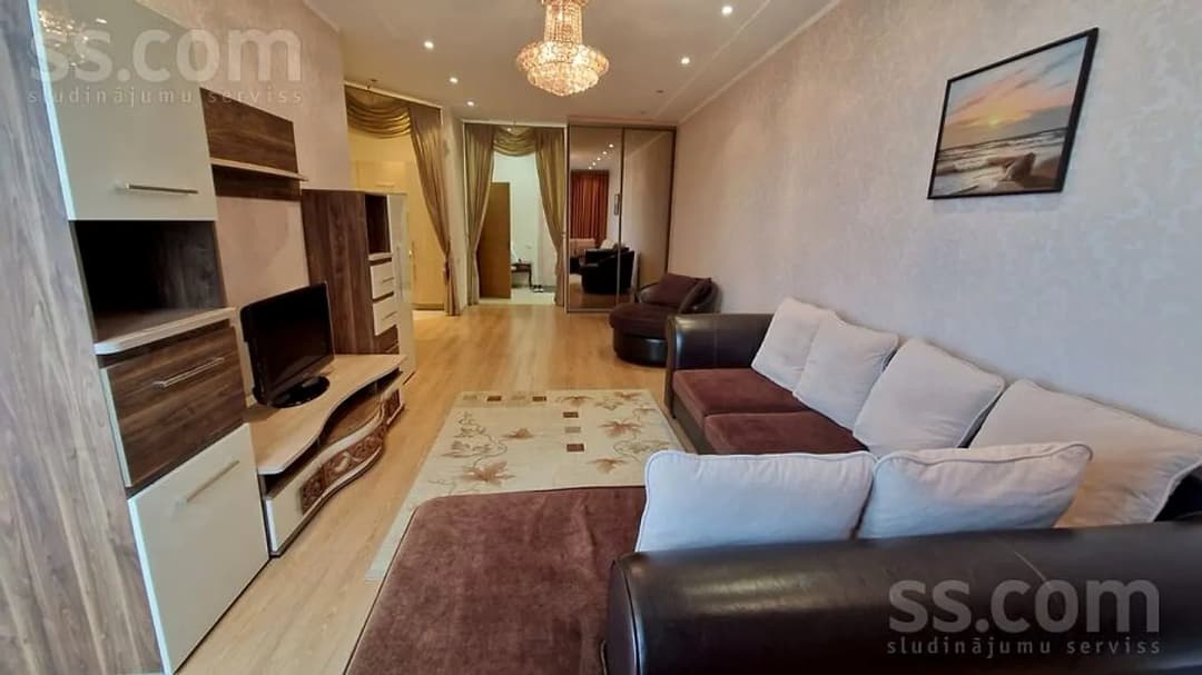 Divistabu dzīvoklis — Ulbrokas 12/2