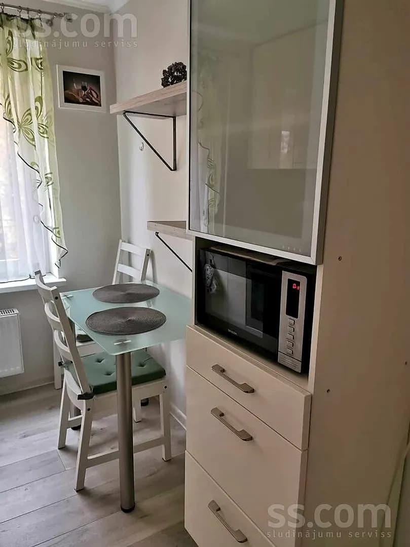 Divistabu dzīvoklis — Jelgavas 46 23