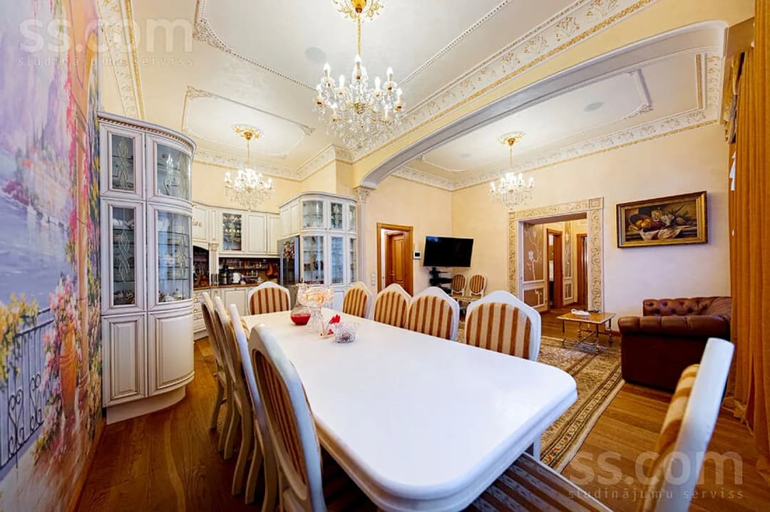 5 istabu dzīvoklis — Valdemāra 106