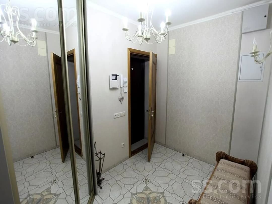 4 istabu dzīvoklis — Raiņa 26c — bilde 4