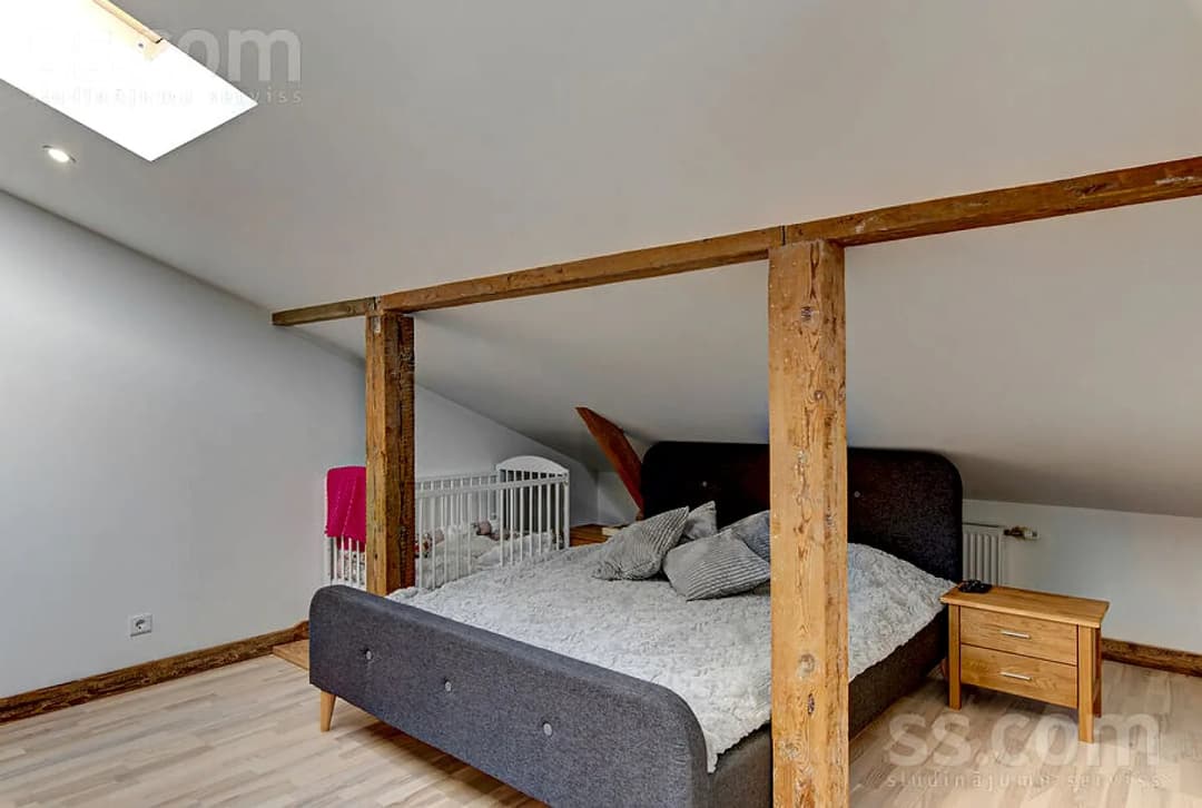 5 istabu dzīvoklis — Uliha 11 — vēl bildes