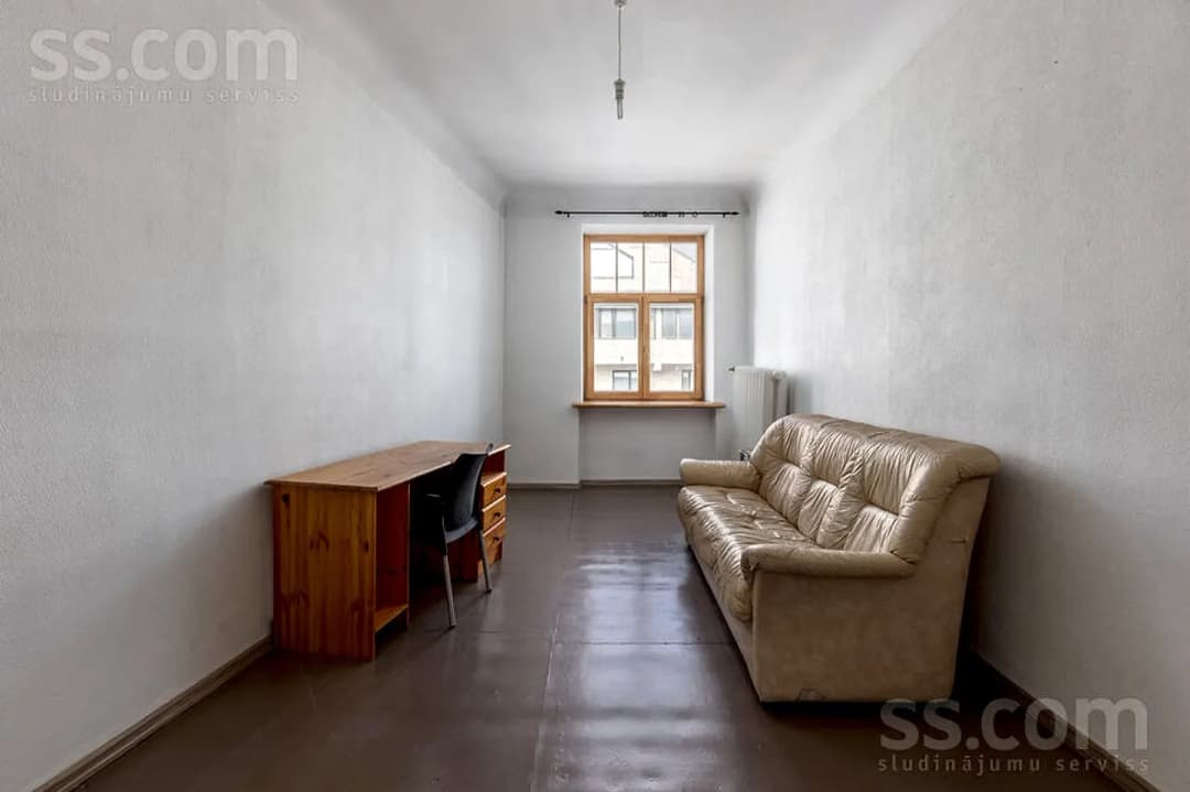Trīsistabu dzīvoklis — Ģertrūdes 90 — vēl bildes