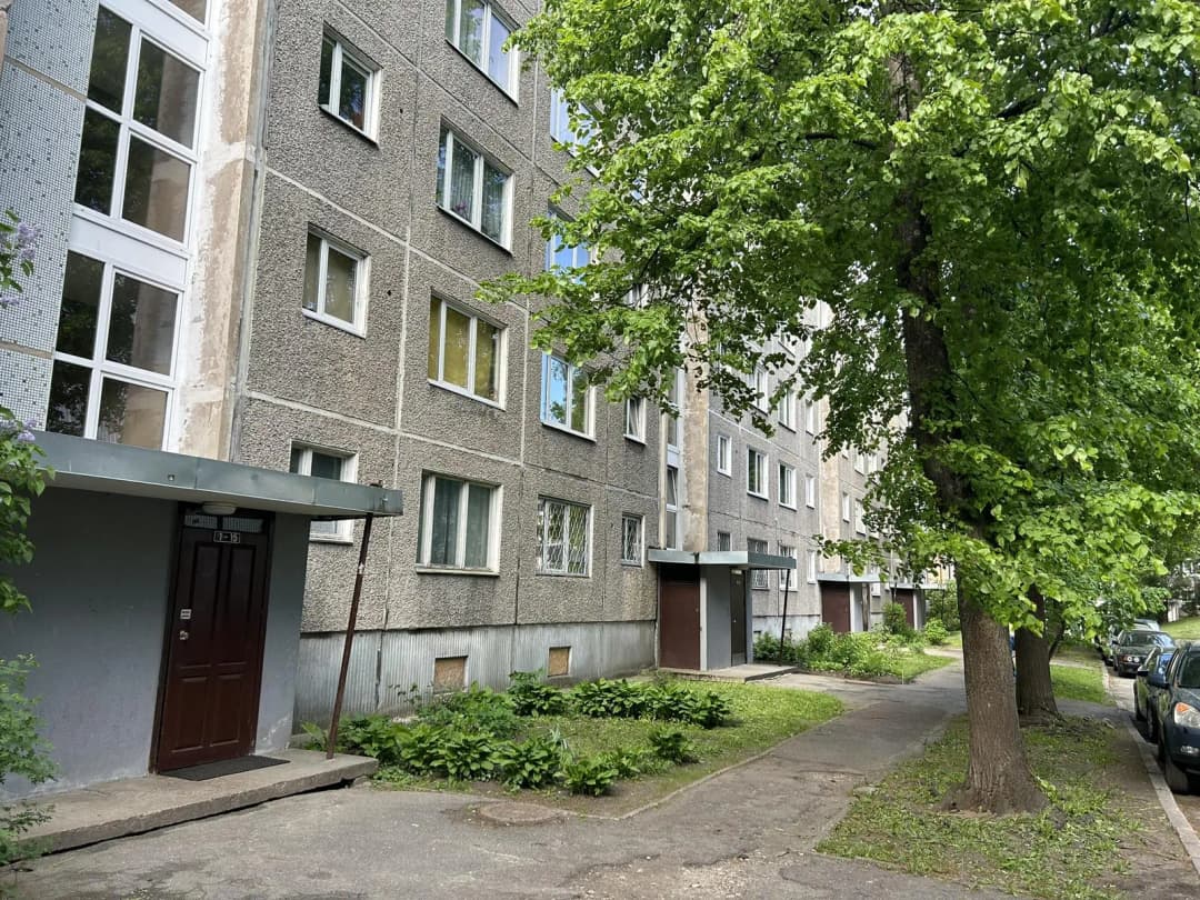 Garā iela, Iļģuciems, Rīga