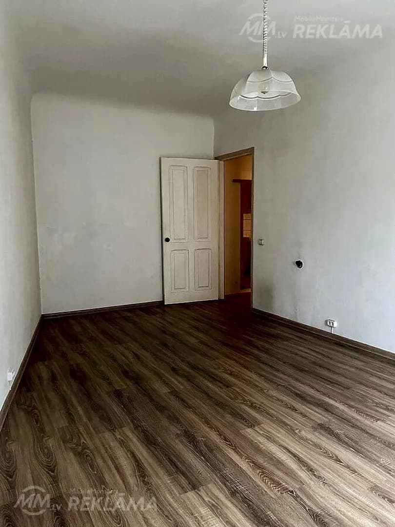 Dzīvoklis Rīgā, Centrā, 34 м², 1 ist., 5 stāvs. — vēl bildes