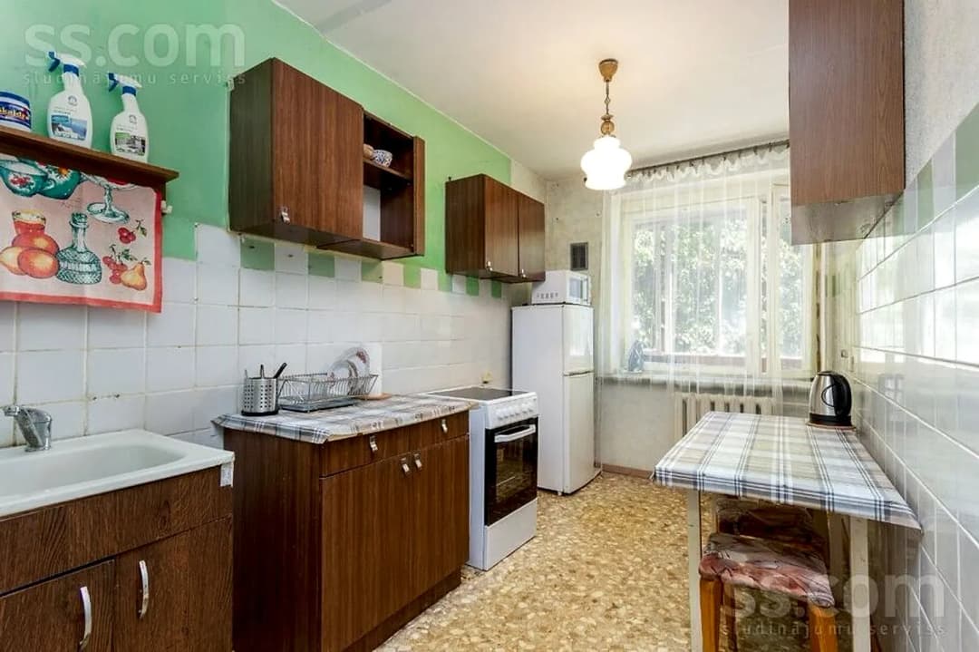 Vienistabas dzīvoklis — Brīvības gatve 388 — vēl bildes