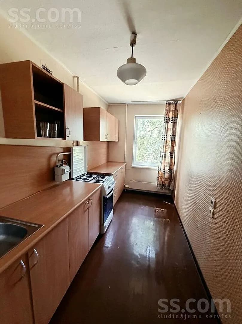 Vienistabas dzīvoklis — Grīvas 27 — vēl bildes