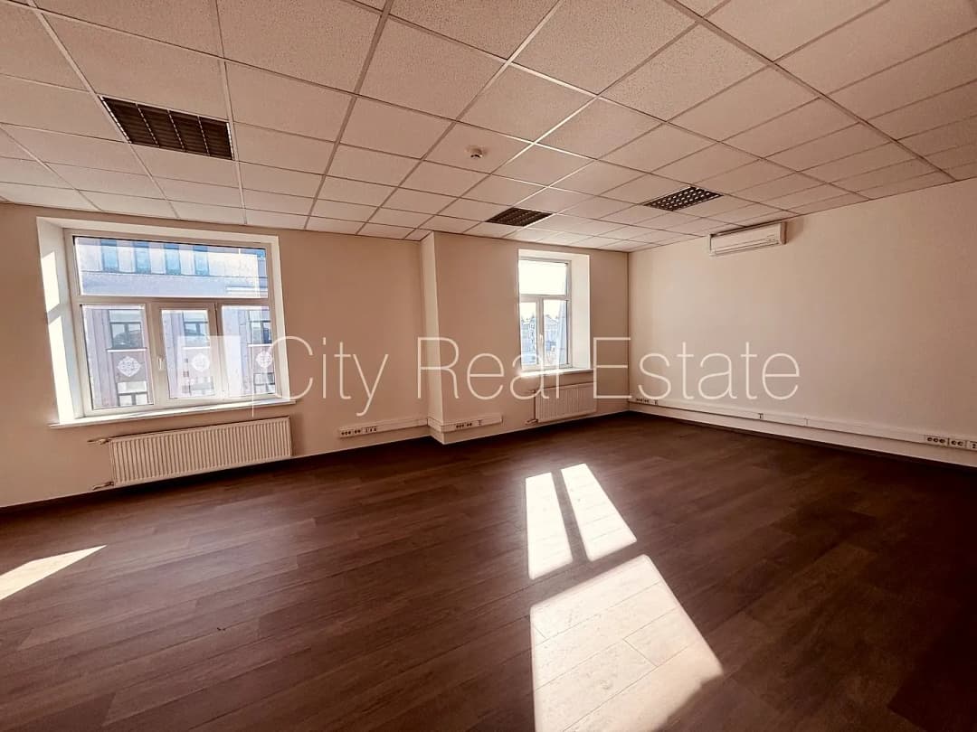6-ist. Telpas, 155.00㎡ - Rīga, Centrs