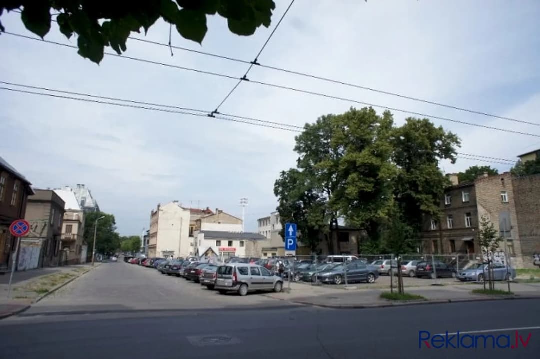 Zemes gabals — Valdemāra iela