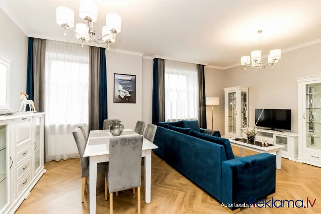 Divistabu dzīvoklis — Pērnavas iela 41 — bilde 2