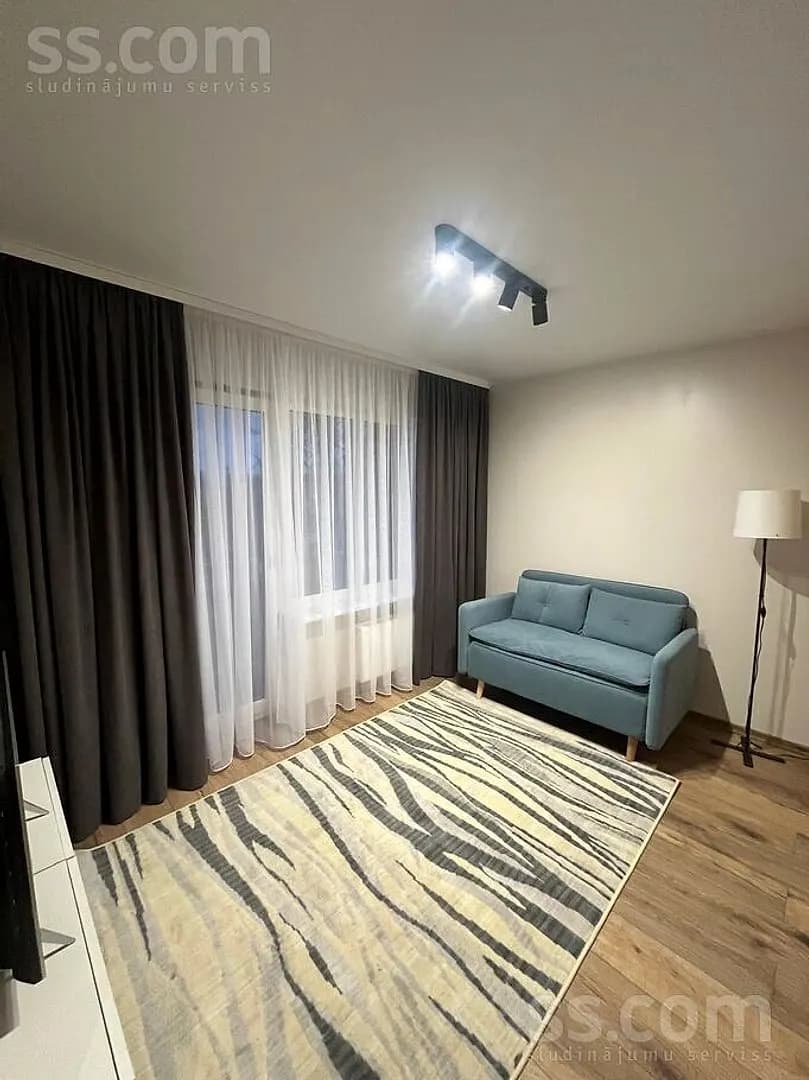 Vienistabas dzīvoklis — Stradnieku iela 27
