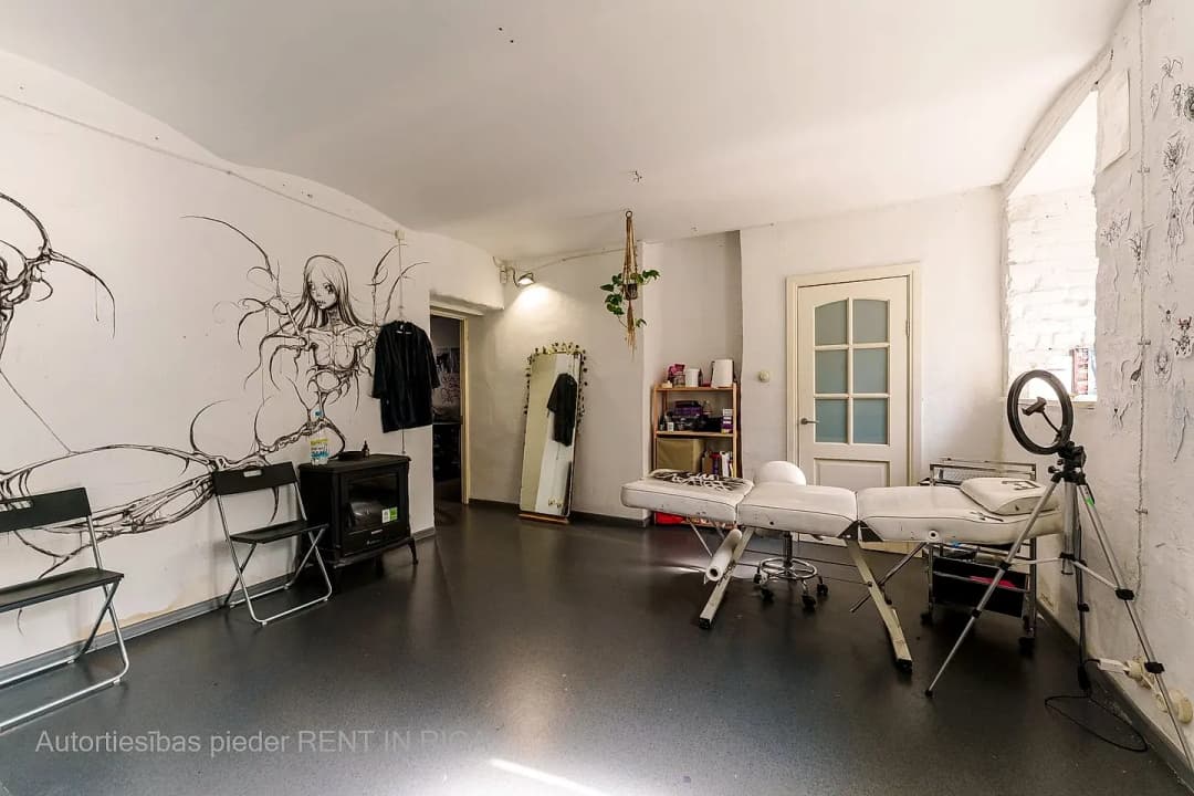 Maiznīcas 3, Centrs — vēl bildes